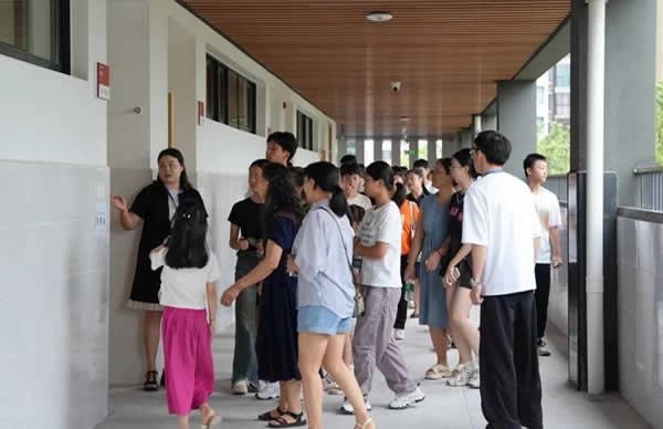 家长会发言稿